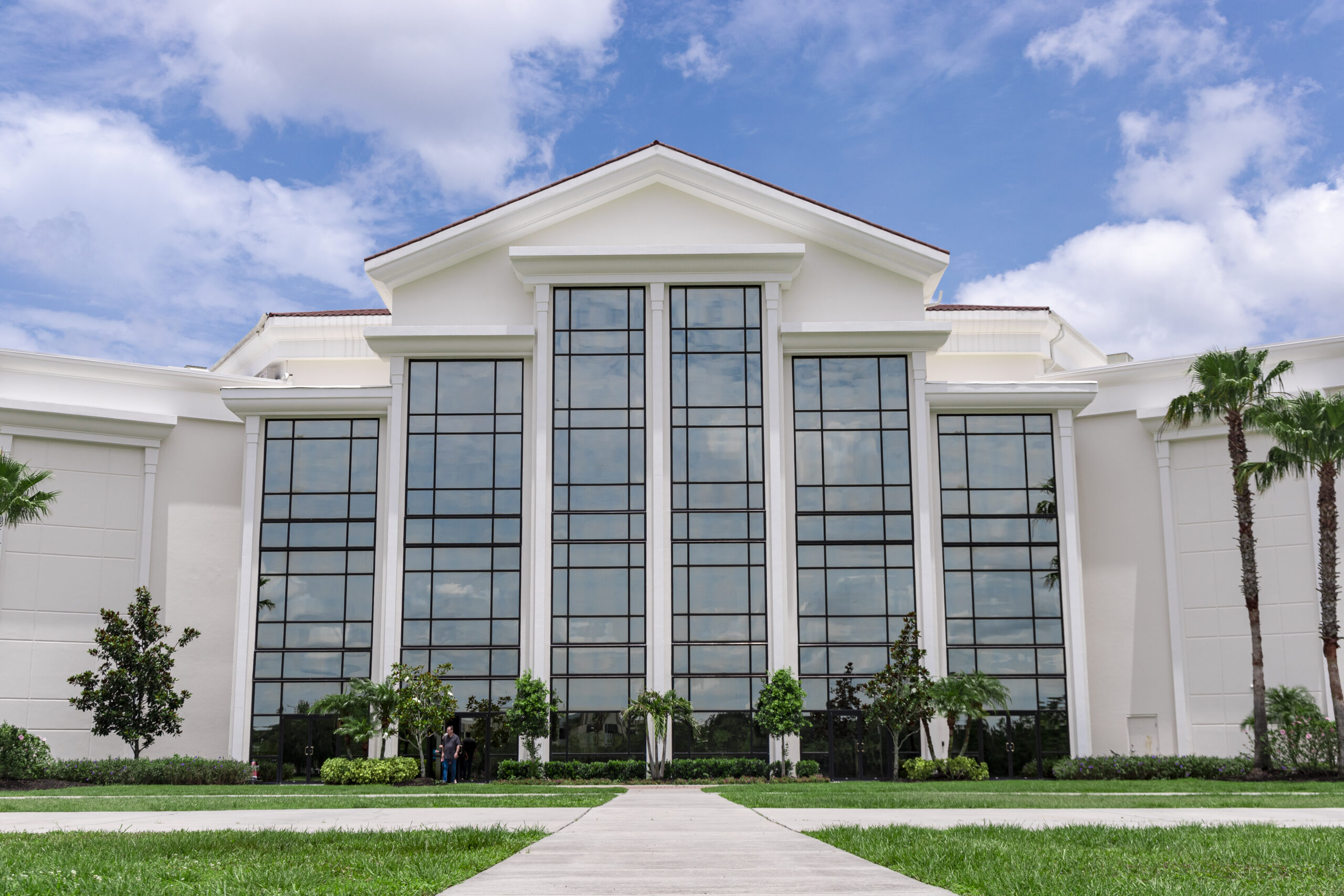 Curry Ford Campus | <br />East Orlando